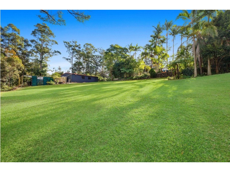 30 Moondance Court, Bonogin QLD 4213
