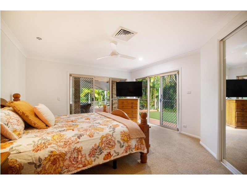 30 Moondance Court, Bonogin QLD 4213