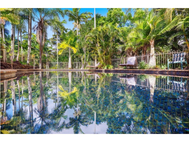 30 Moondance Court, Bonogin QLD 4213