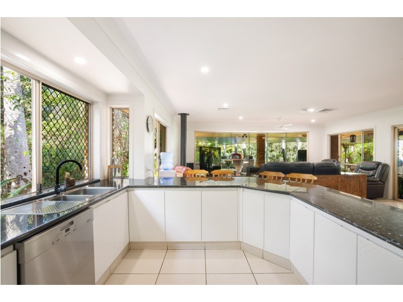 30 Moondance Court, Bonogin QLD 4213