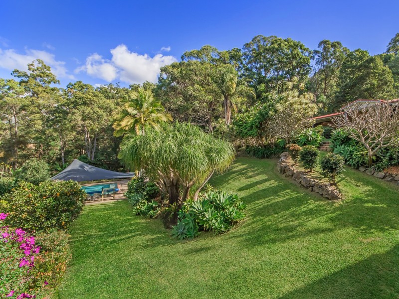 6 Windemere Drive, Bonogin QLD 4213