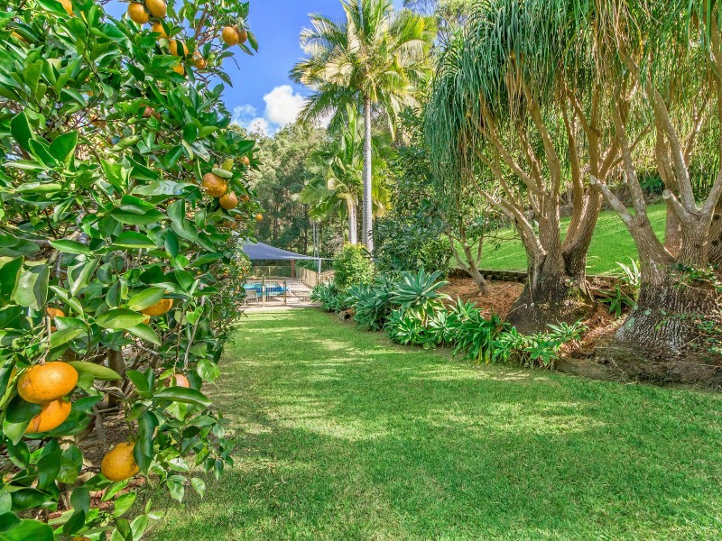 6 Windemere Drive, Bonogin QLD 4213