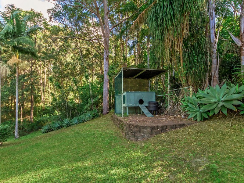 6 Windemere Drive, Bonogin QLD 4213