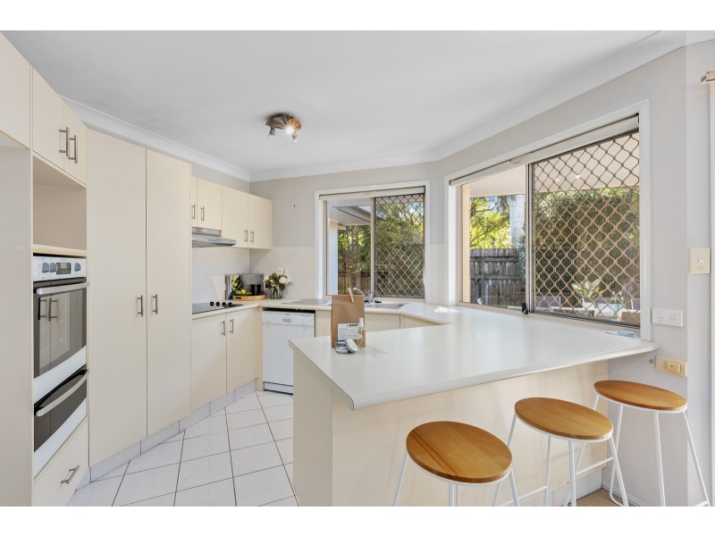 3/88 Cotlew Street East, Southport QLD 4215