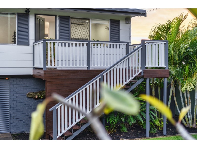 30 Bushmead Street, Nerang QLD 4211