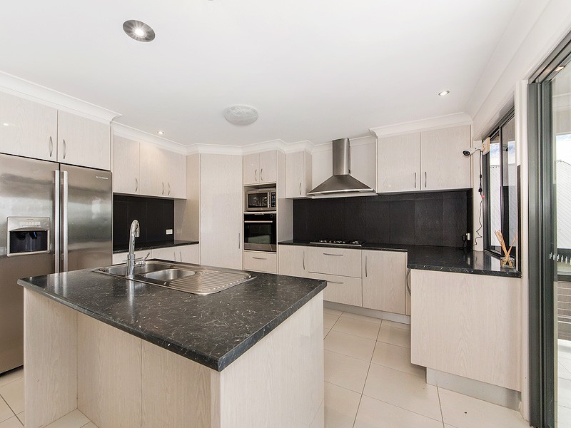 28 Koolang Crescent, Reedy Creek QLD 4227