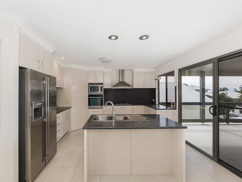 28 Koolang Crescent, Reedy Creek QLD 4227