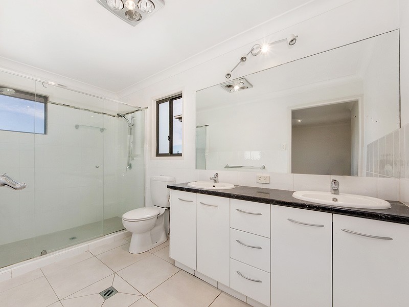 28 Koolang Crescent, Reedy Creek QLD 4227