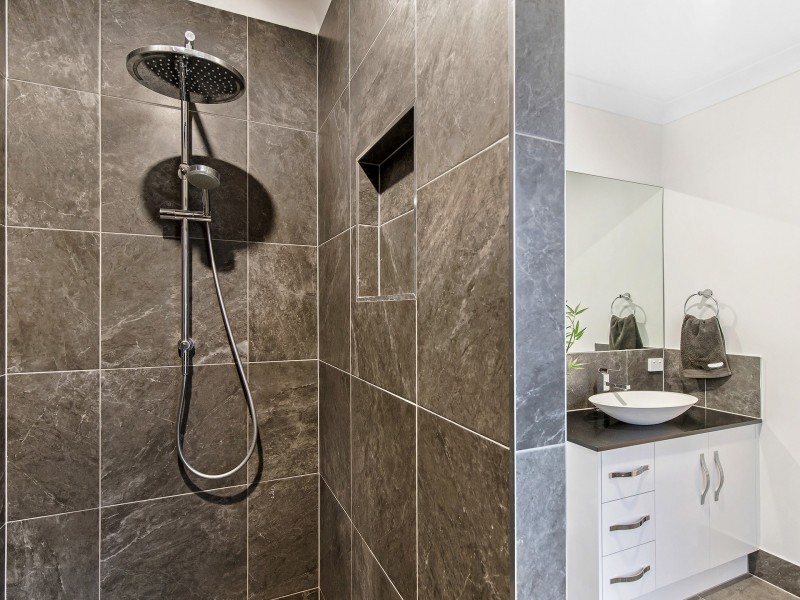 28 Bluebird Lane, Reedy Creek QLD 4227