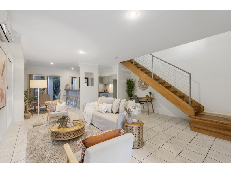 2/144 Smith Street, Southport QLD 4215