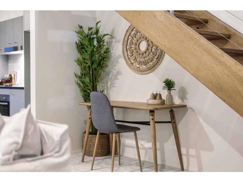 2/144 Smith Street, Southport QLD 4215