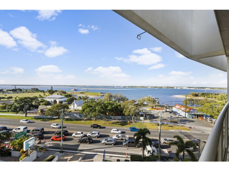 88/106-108 Marine Parade, Southport QLD 4215