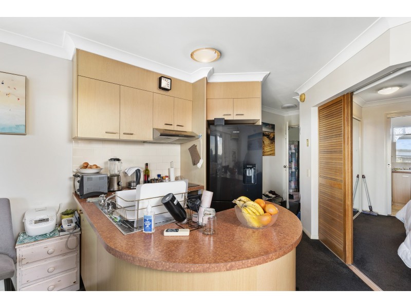 88/106-108 Marine Parade, Southport QLD 4215