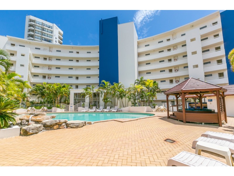 88/106-108 Marine Parade, Southport QLD 4215