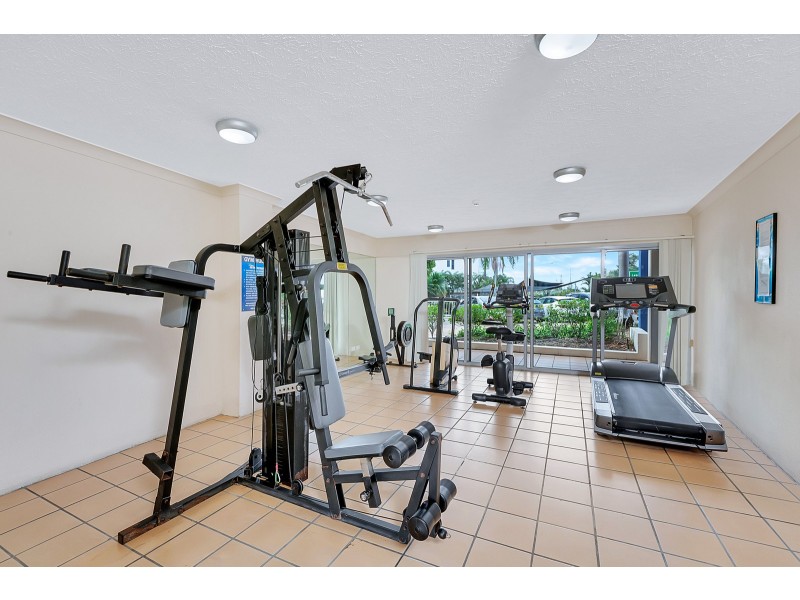 88/106-108 Marine Parade, Southport QLD 4215