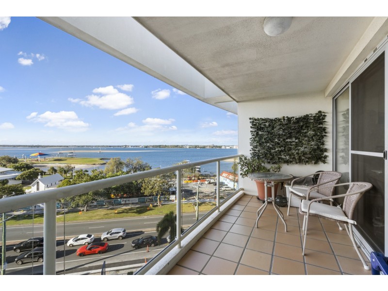 88/106-108 Marine Parade, Southport QLD 4215