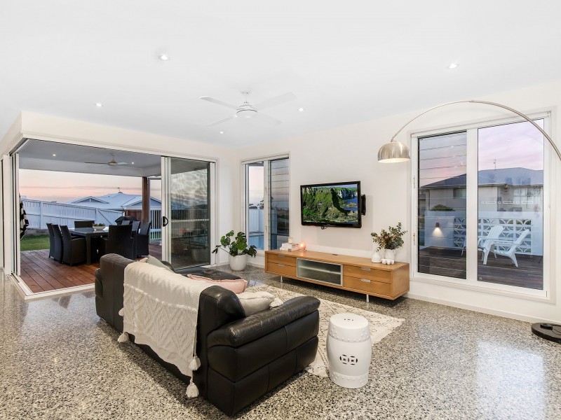 1 Pulchella Place, Reedy Creek QLD 4227