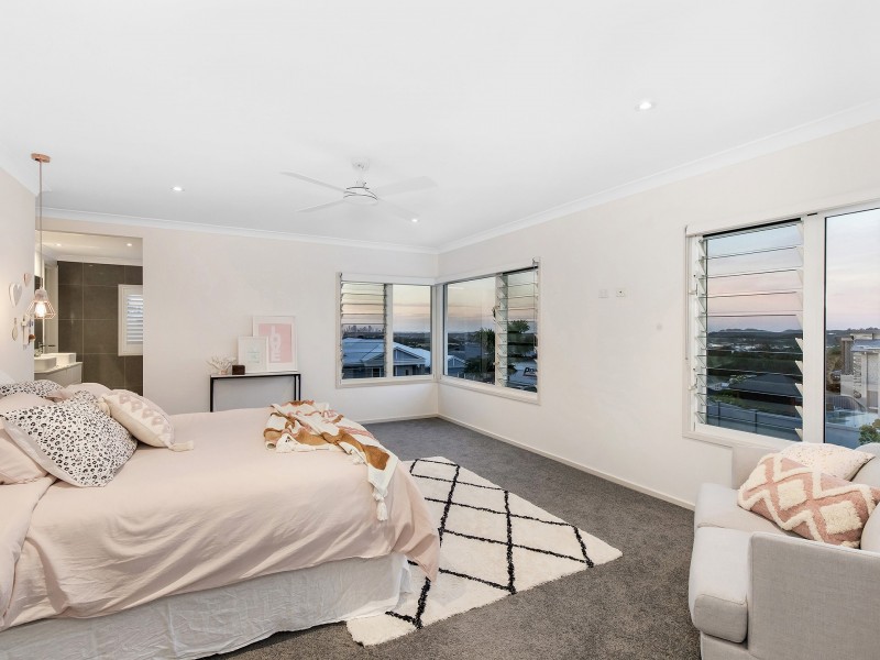 1 Pulchella Place, Reedy Creek QLD 4227