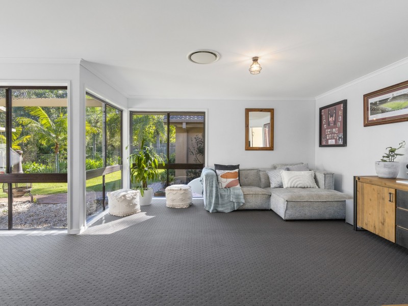 18 Princess Place, Tallai QLD 4213