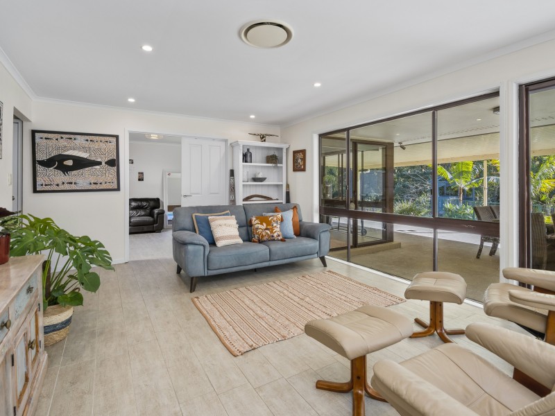 18 Princess Place, Tallai QLD 4213