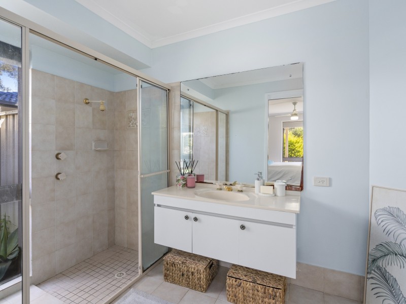 18 Princess Place, Tallai QLD 4213