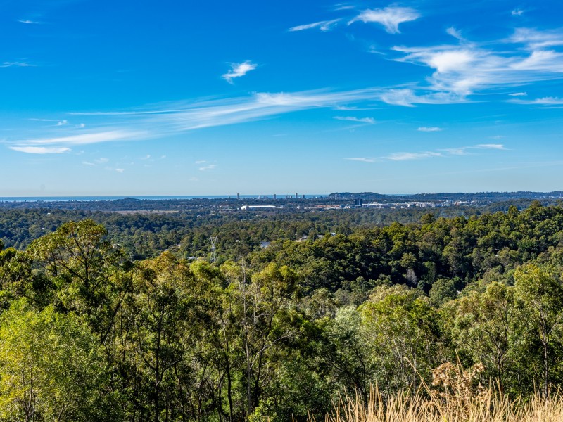 30 Glenrowan Drive, Tallai QLD 4213