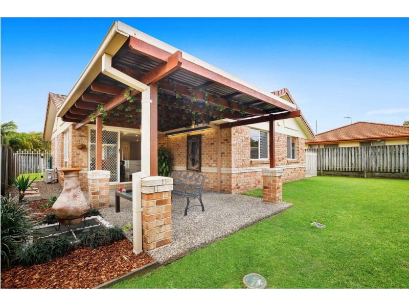 4 Kiara Court, Mudgeeraba QLD 4213