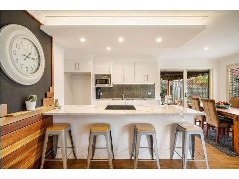 4 Kiara Court, Mudgeeraba QLD 4213