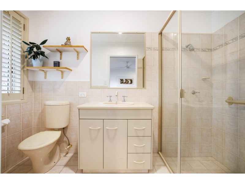 4 Kiara Court, Mudgeeraba QLD 4213