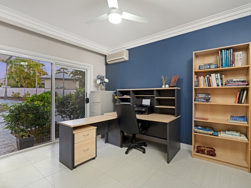 12 Moorabbin Place, Robina QLD 4226