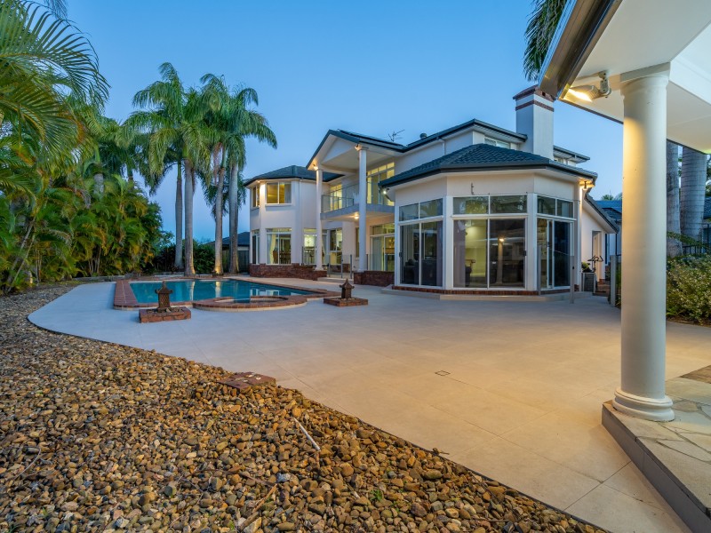 12 Moorabbin Place, Robina QLD 4226