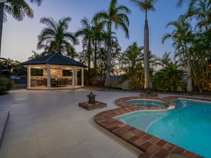 12 Moorabbin Place, Robina QLD 4226