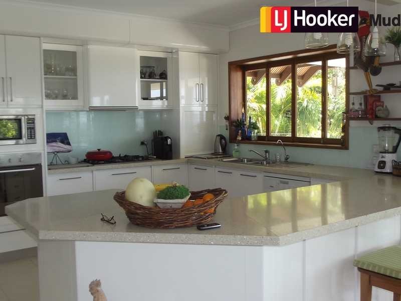 91 Wallaby Drive, Mudgeeraba QLD 4213