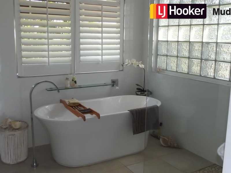 91 Wallaby Drive, Mudgeeraba QLD 4213