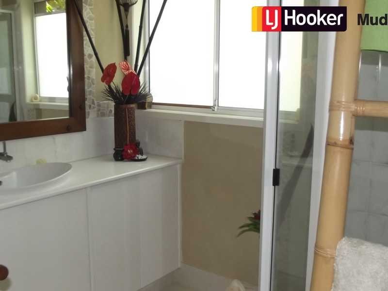 91 Wallaby Drive, Mudgeeraba QLD 4213
