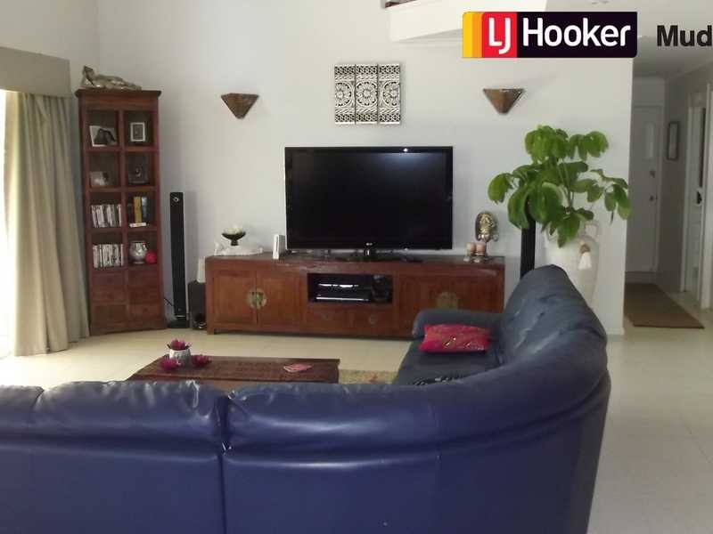 91 Wallaby Drive, Mudgeeraba QLD 4213