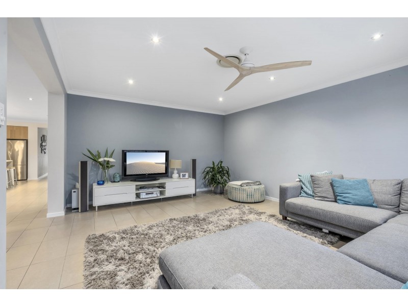 7 Macleay Circuit, Upper Coomera QLD 4209