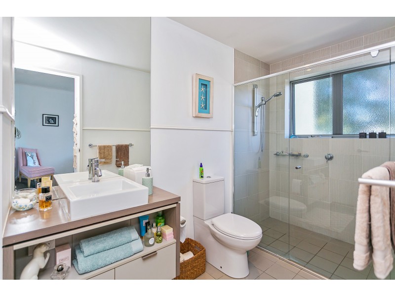 115/60 Riverwalk Avenue, Robina QLD 4226