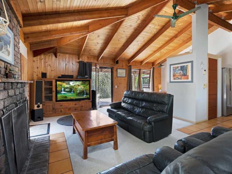 160 Glenmore Drive, Bonogin QLD 4213