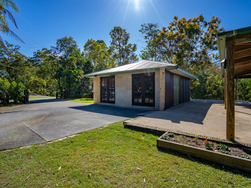 160 Glenmore Drive, Bonogin QLD 4213