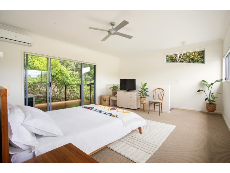 18 Ensor Street, Mudgeeraba QLD 4213