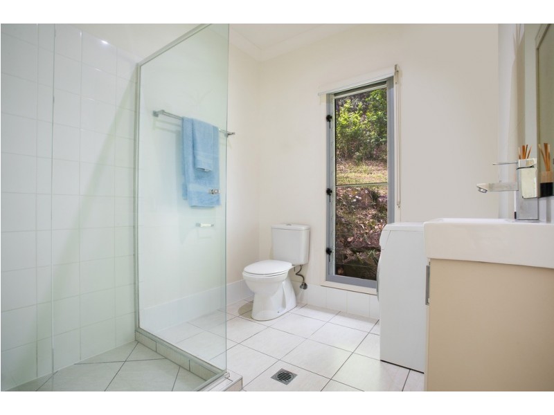 18 Ensor Street, Mudgeeraba QLD 4213