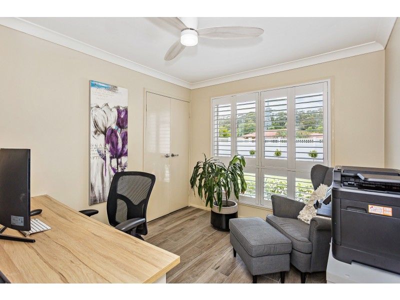 5 Hertford Crescent, Mudgeeraba QLD 4213