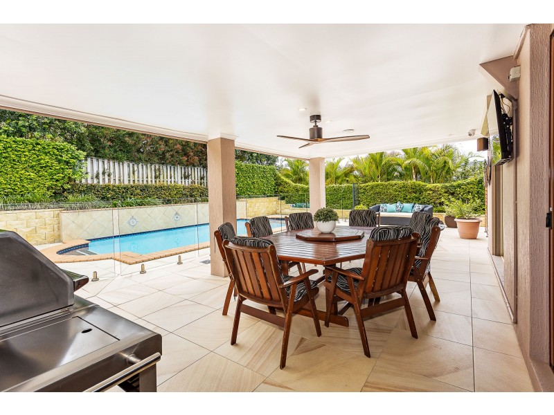 5 Hertford Crescent, Mudgeeraba QLD 4213