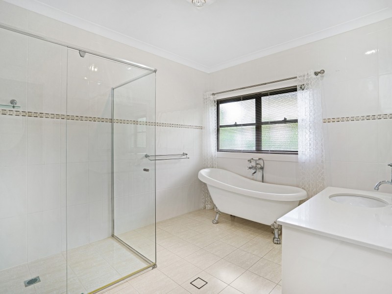 43 Charles Kurz Drive, Worongary QLD 4213