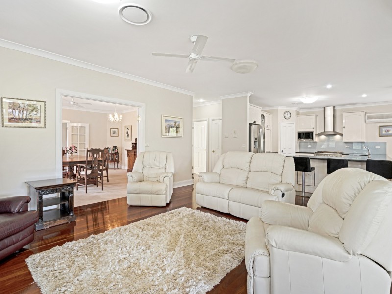 43 Charles Kurz Drive, Worongary QLD 4213