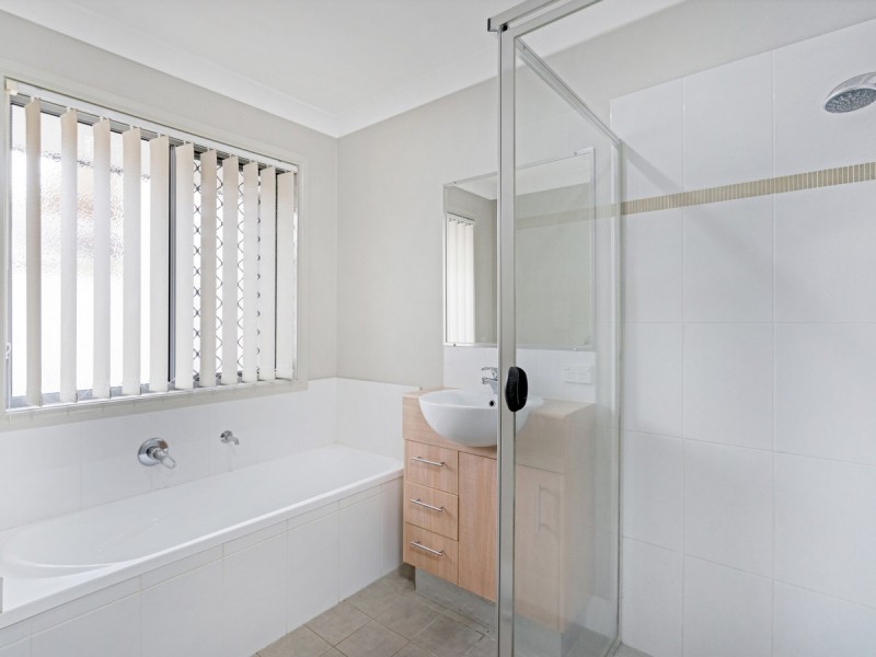 40 Antonson Crescent, Mudgeeraba QLD 4213