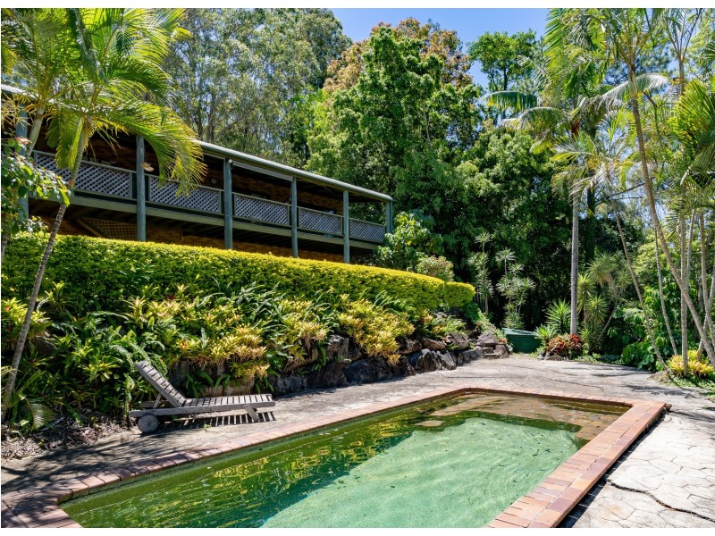 4 Alleena Court, Mudgeeraba QLD 4213
