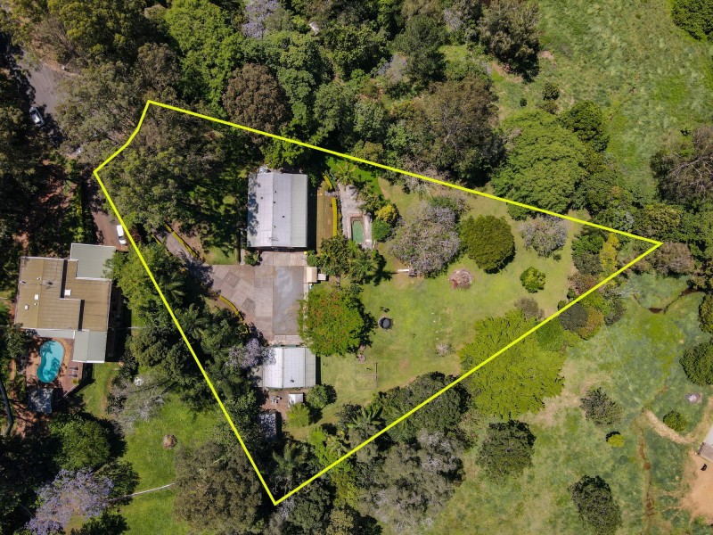 4 Alleena Court, Mudgeeraba QLD 4213