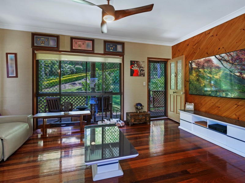 4 Alleena Court, Mudgeeraba QLD 4213